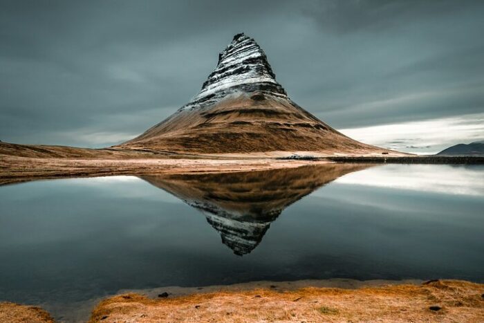 Snaefellsnes Peninsula Private Tour by VAN with PRO Photos