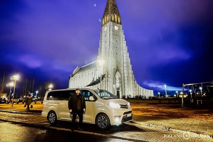 Golden Circle and Northern Lights Private Tour