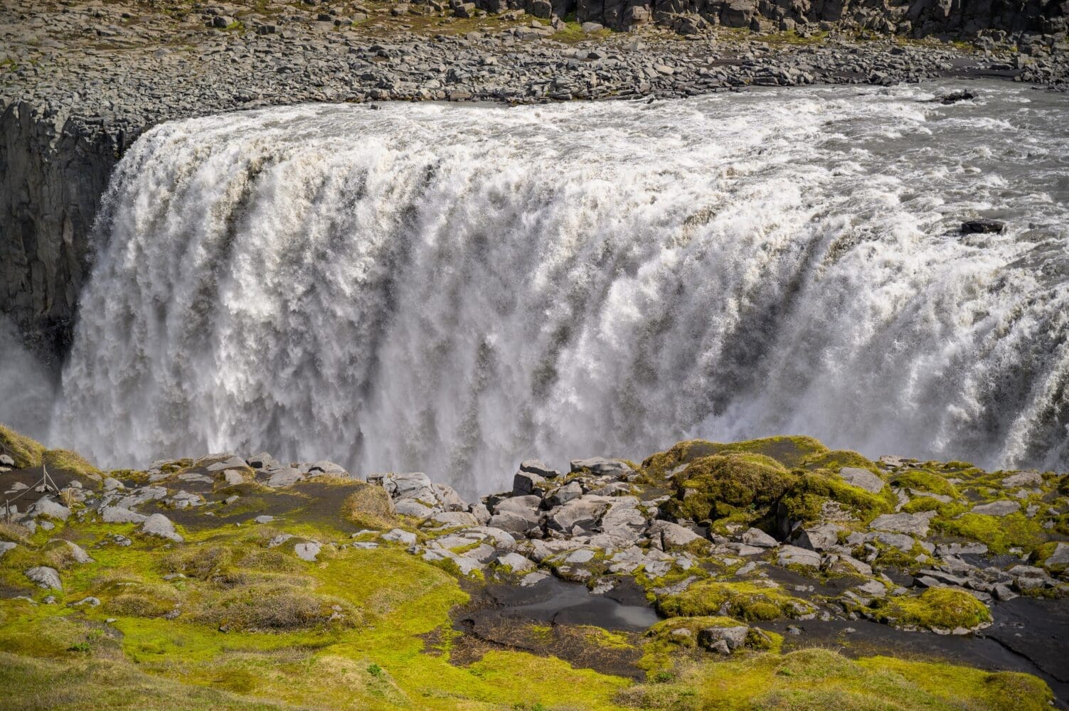 All in one: Mývatn, Goðafoss, Dettifoss, Selfoss, cave and the Nature baths