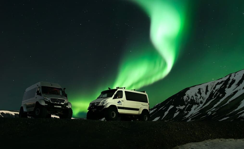 Northern Lights Explorer / Northern Lights Super Jeep Tour