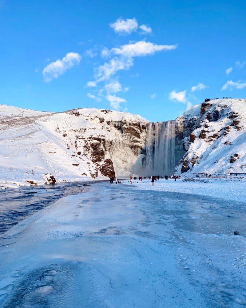 9-Day Winter Hiking & Sightseeing Ring Road Tour // Women-only!