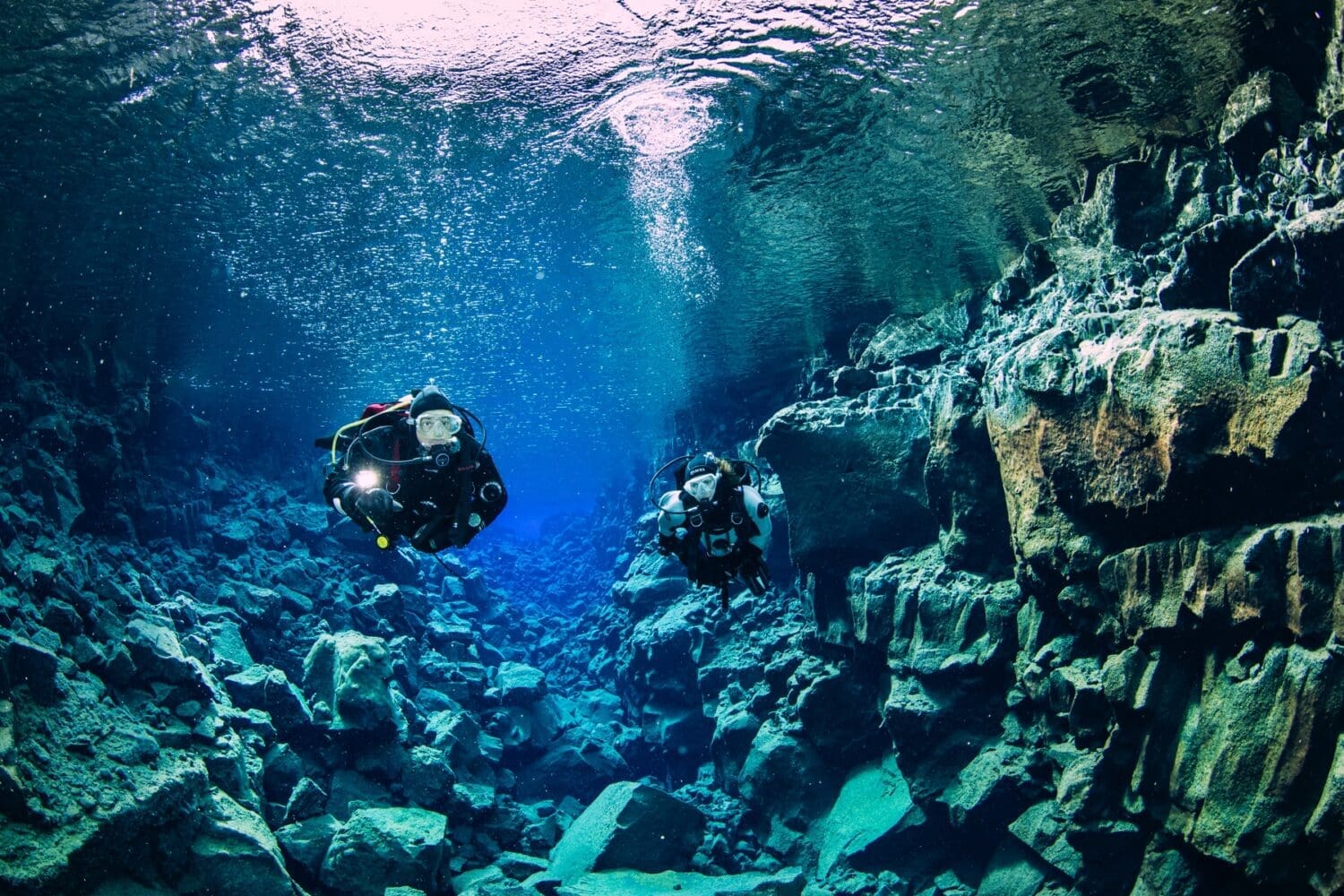 Silfra and Davíðsgjá Diving combo