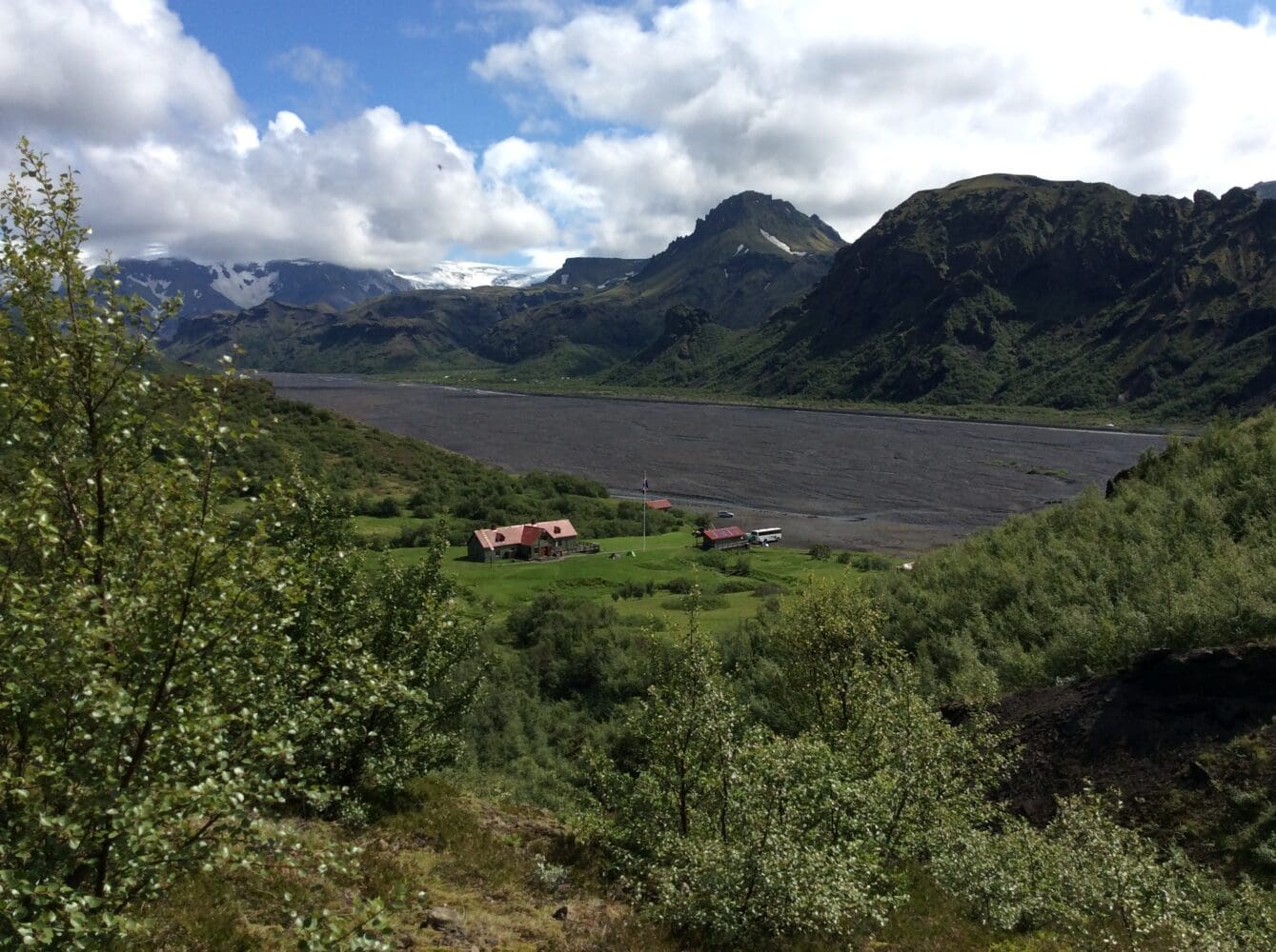 One way: Þórsmörk -> Reykjavík