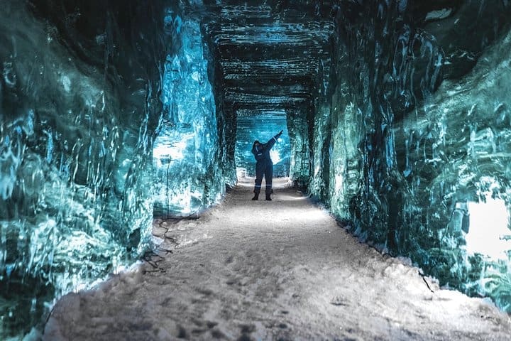 Ice Cave and Snowmobile Tour from Gullfoss