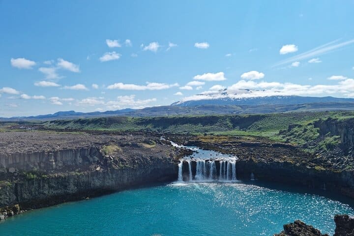Private Day Trip in Landmannalaugar from Reykjavík