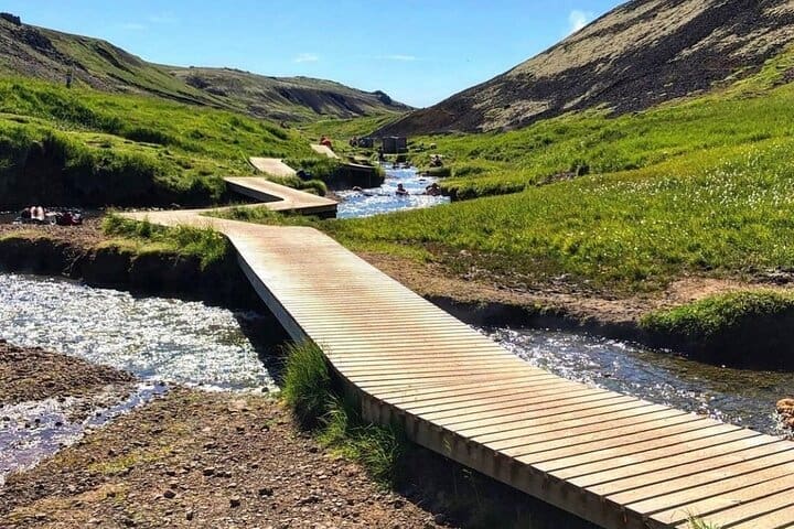 Private Tour in Reykjavik Hiking and Lunch Picnic