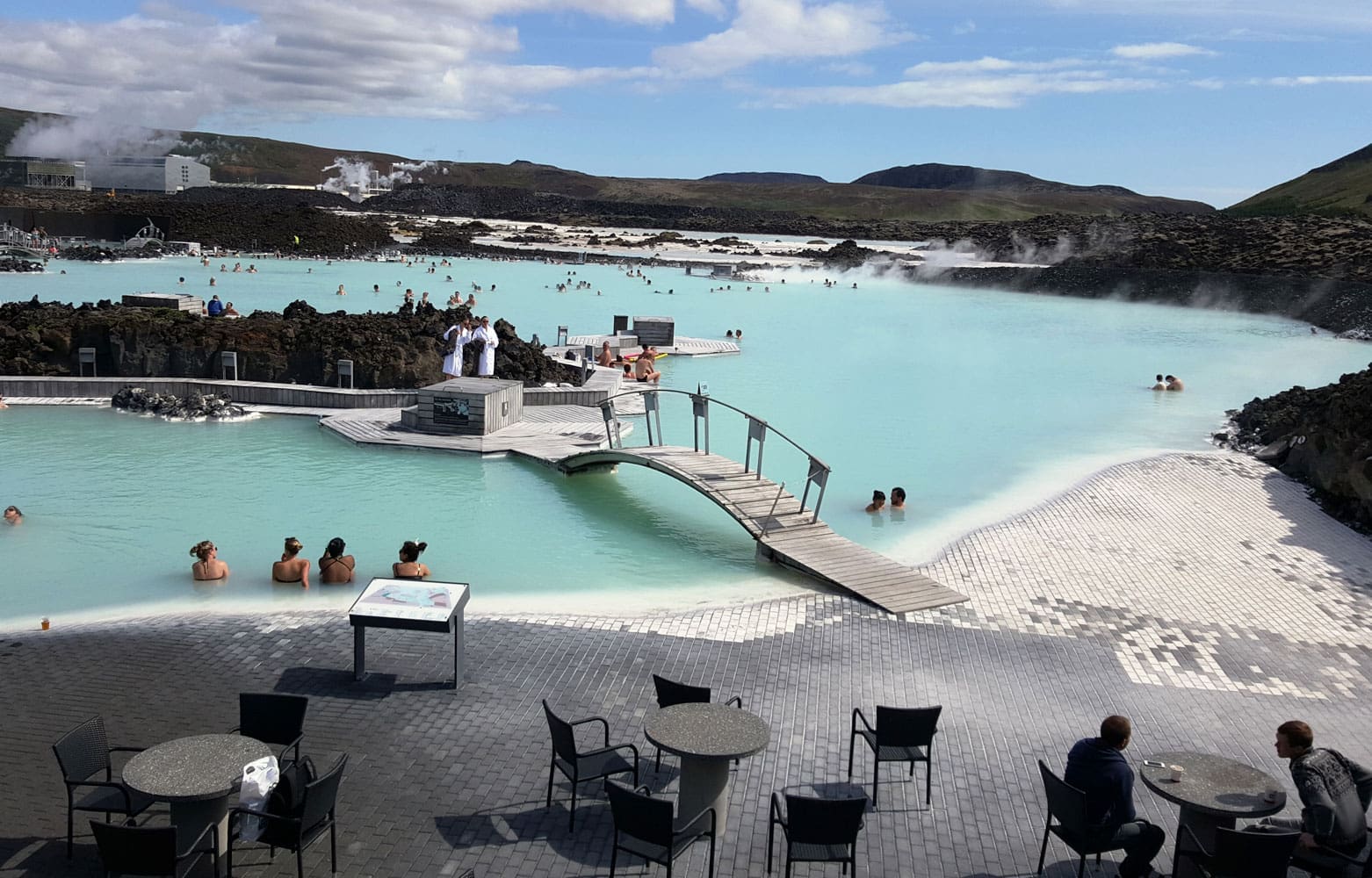 LUX 05 Luxury Private Transfers Reykjavik To Blue Lagoon