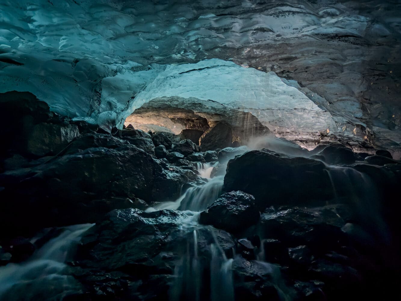 Sólheimajökull Glacier Hike and Ice Cave Exploration