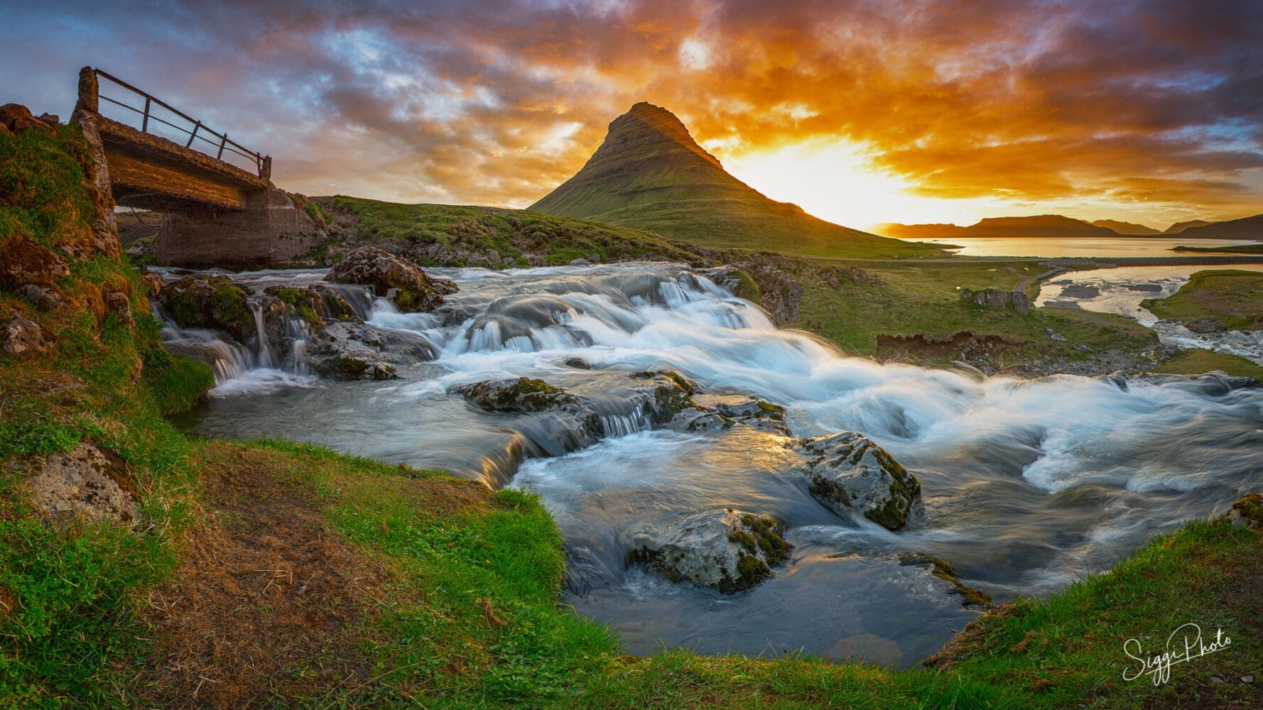 Snæfellsnes Peninsula Sightseeing Tour + 10 Hours