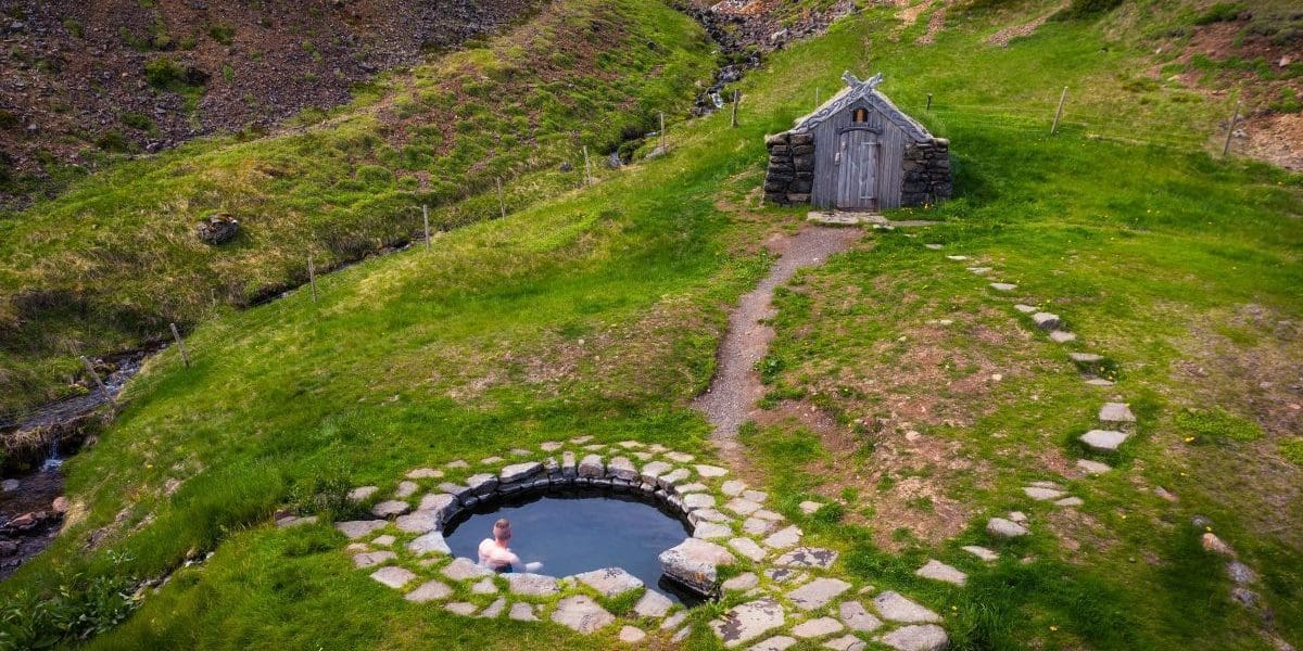 9-Day Iceland Self-drive Tour | West to South