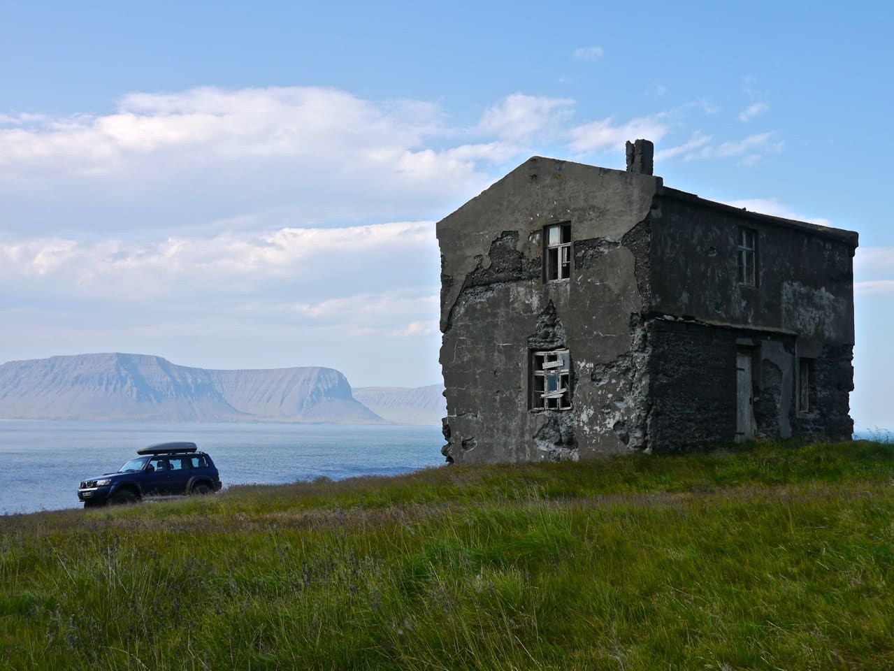 Svalvogar Peninsula
