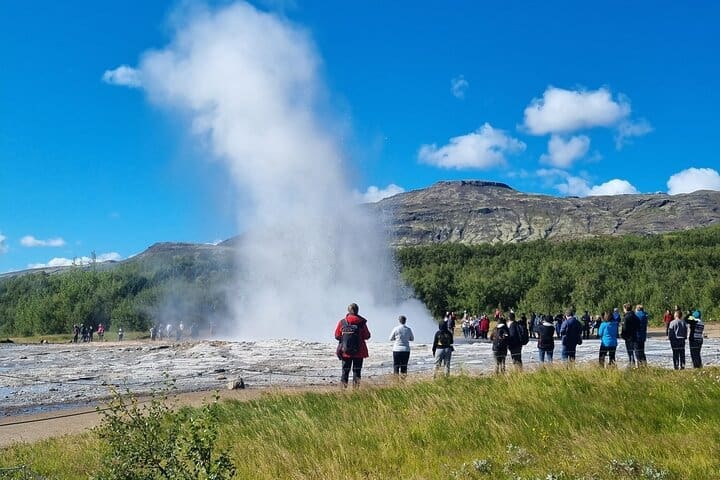 Private Golden Circle Tour from the south coast