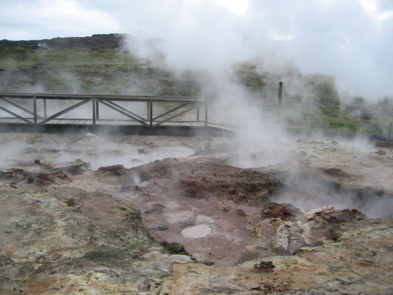 Reykjanes Peninsula Day Tour from Reykjavik or KEF Airport in a Private SUV