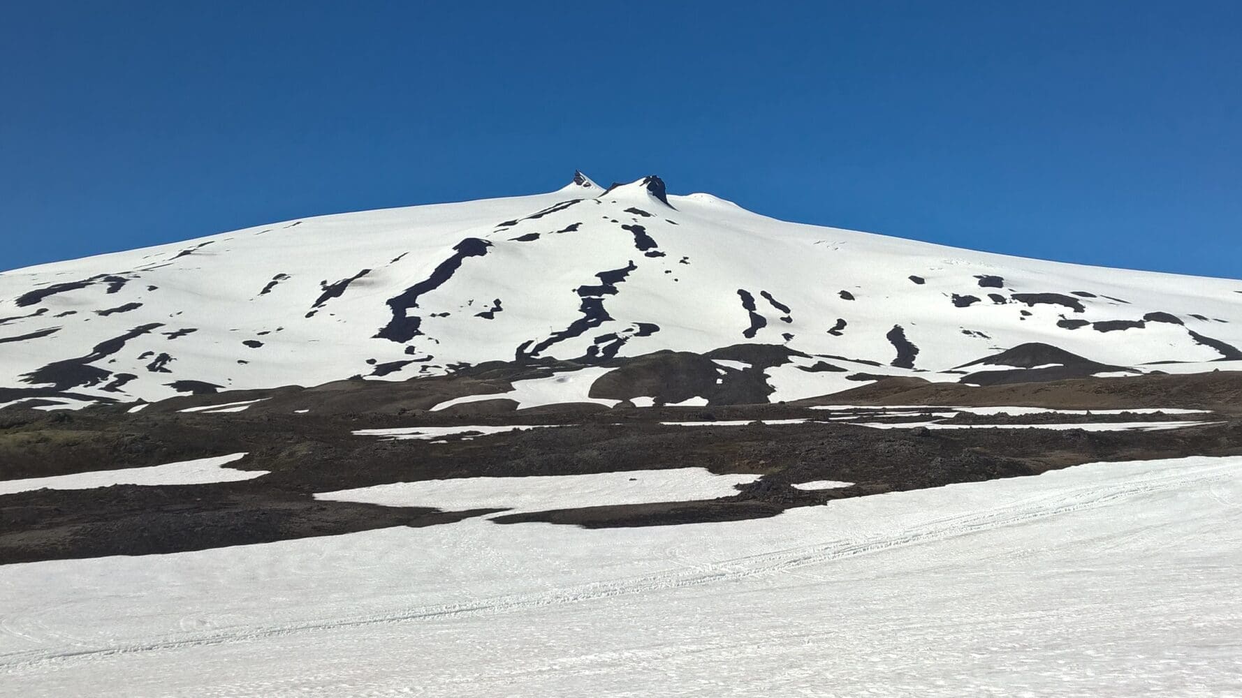 Private tour around Iceland / 7 days