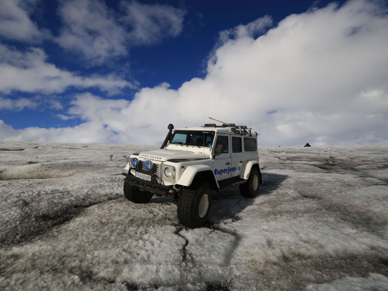 DT 01 Golden Circle & Langjökull Glacier