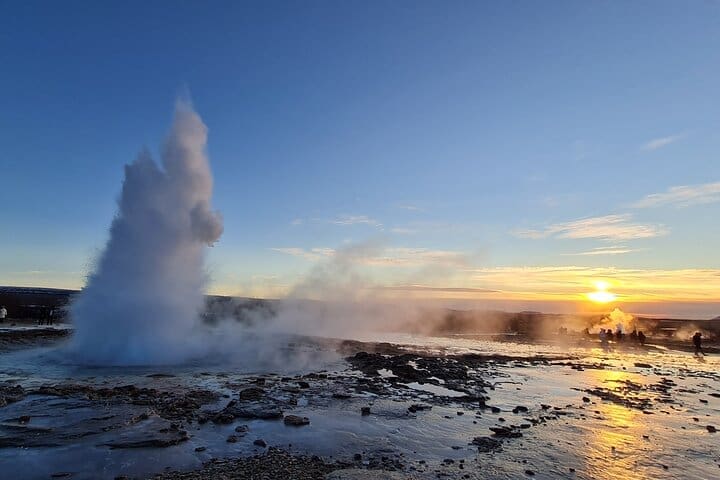 Geological Golden-Circle Tour / Small group adventure